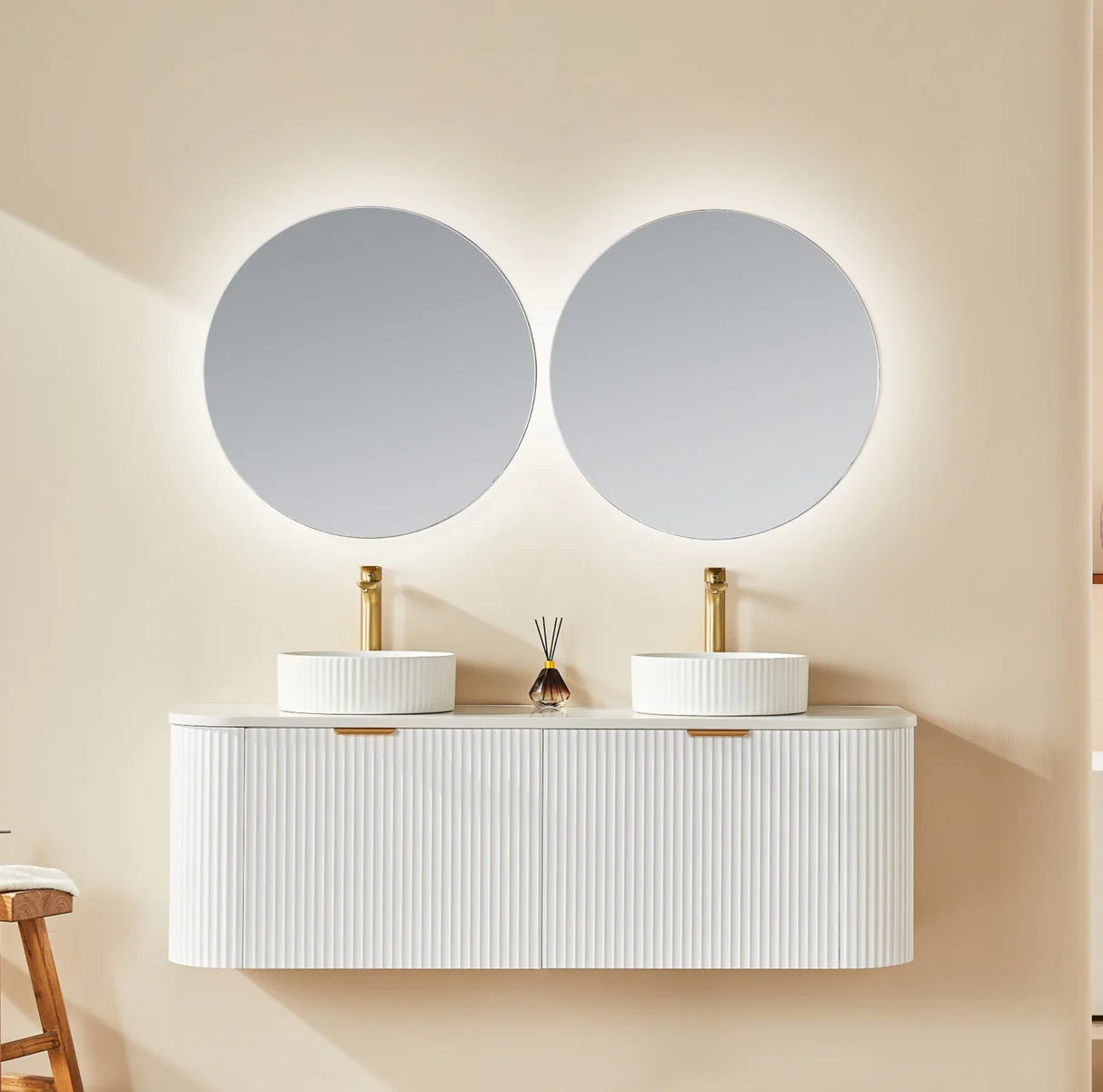Luna Bathrooms
