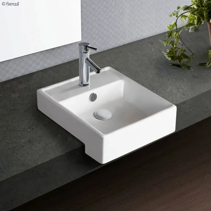 Helen Junior Semi-Recessed Basin fienza