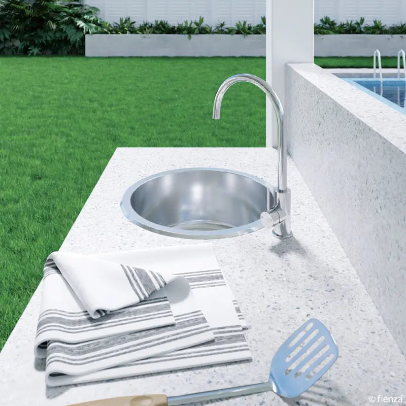Tiva Round Kitchen Sink fienza