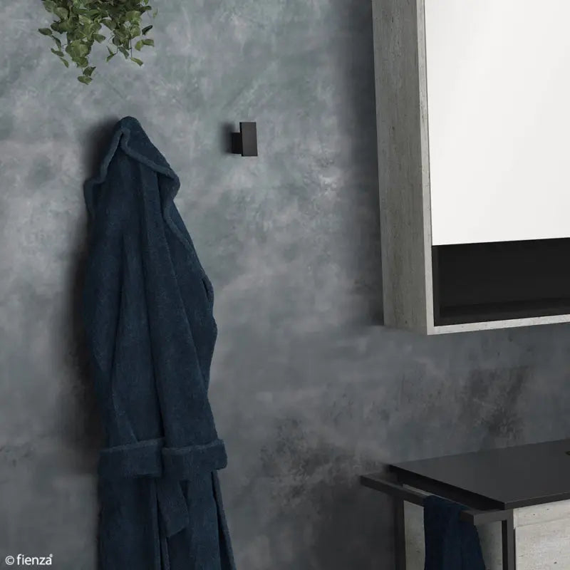 Koko Robe Hook, Matte Black fienza