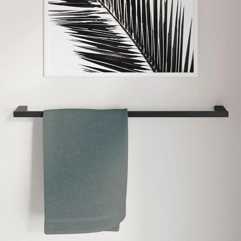 Tono Single Towel Rail, 610 mm, Matte Black fienza