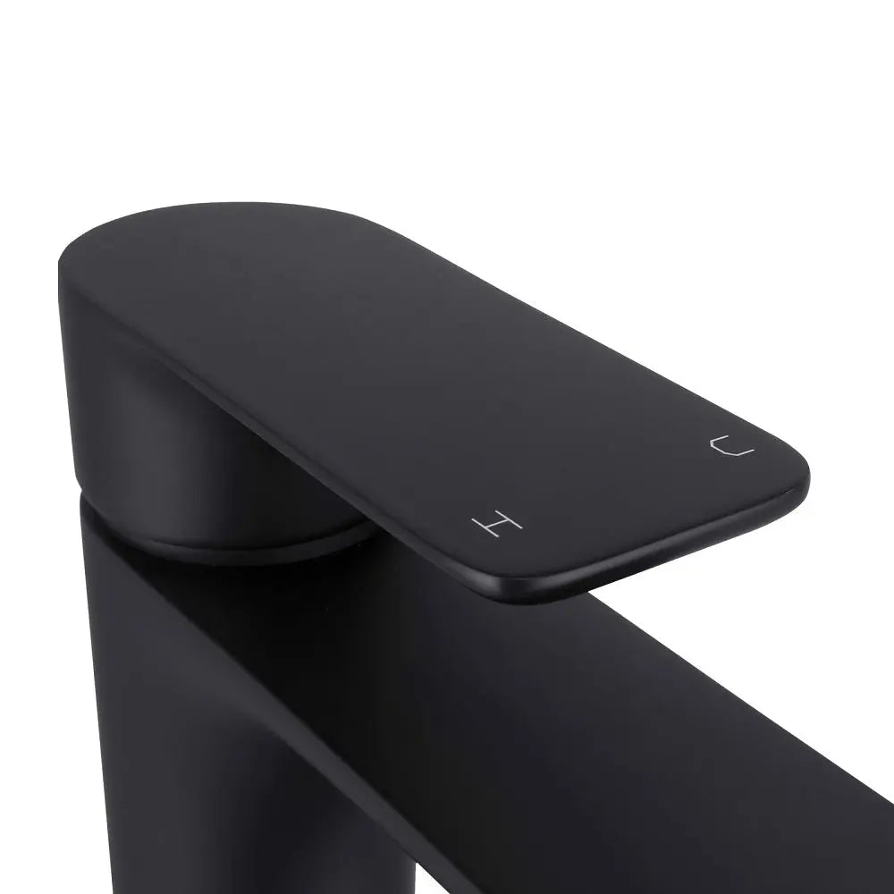 VOG - Black Basin Mixer Aquaperla