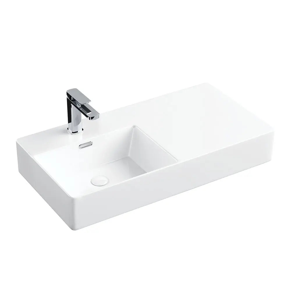 Petra 800 Left-Hand Wall Basin fienza