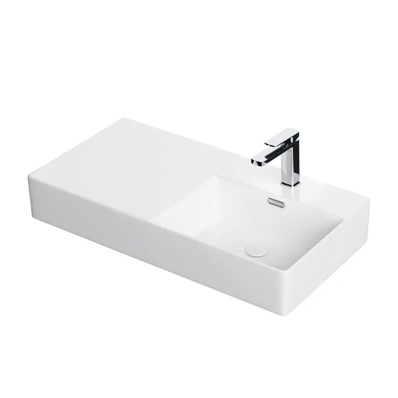 Petra 800 Right-Hand Wall Basin fienza