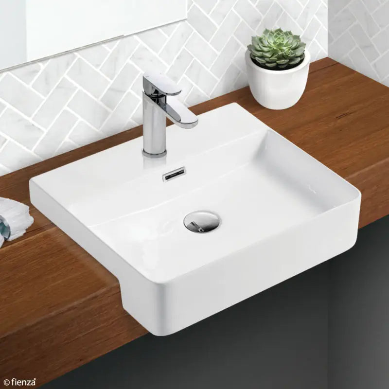 Petra Semi-Recessed Basin fienza